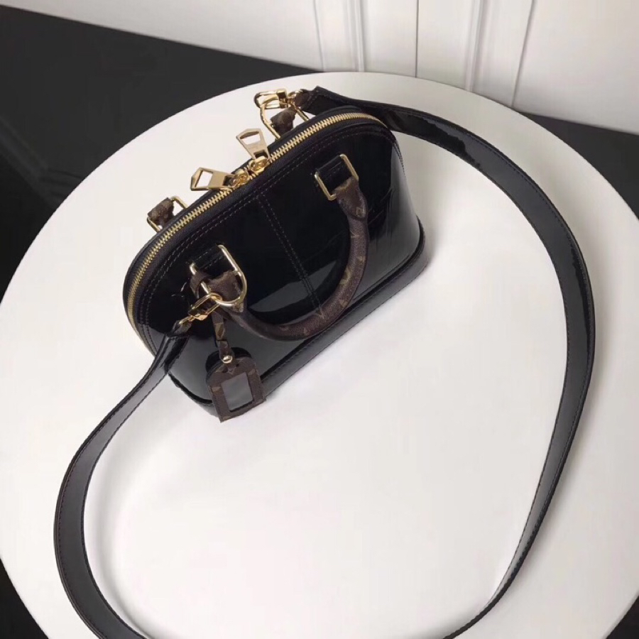 Louis Vuitton Alma BB Handbag - Image 3