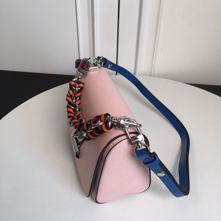 Louis Vuitton Twist Medium Handbag in Pink - Image 3