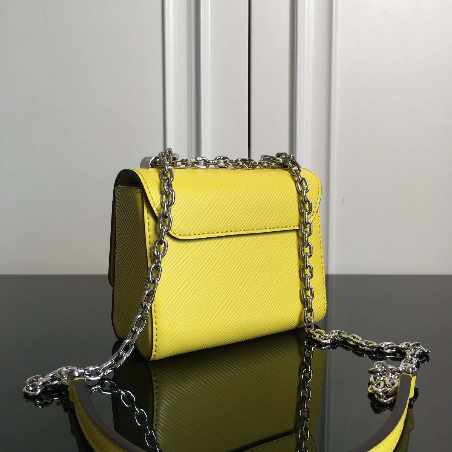Louis Vuitton Twist Mini Shoulder Bag in Yellow Epi Leather - Image 3