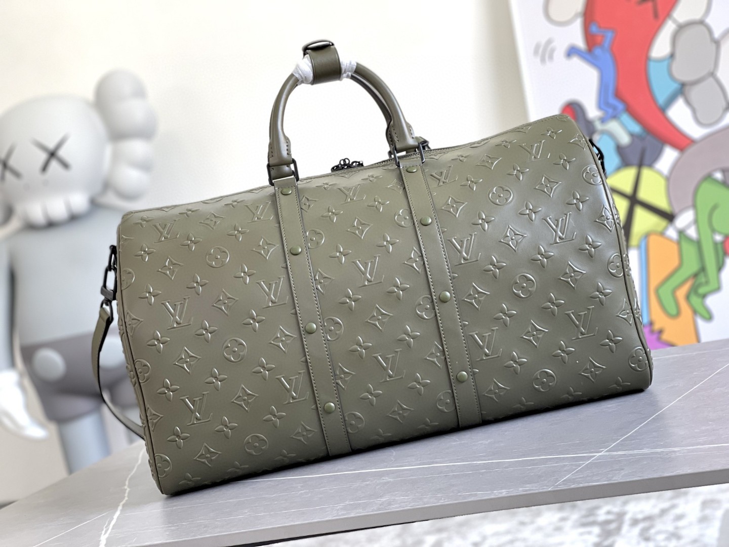 Louis Vuitton Keepall Bandoulière Travel Bag - Image 3