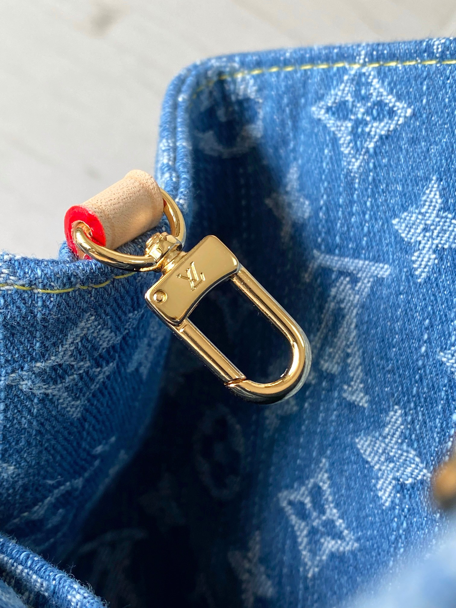 Louis Vuitton Venice Shoulder Bag in Monogram Denim with Cherry Embroidery - Image 3