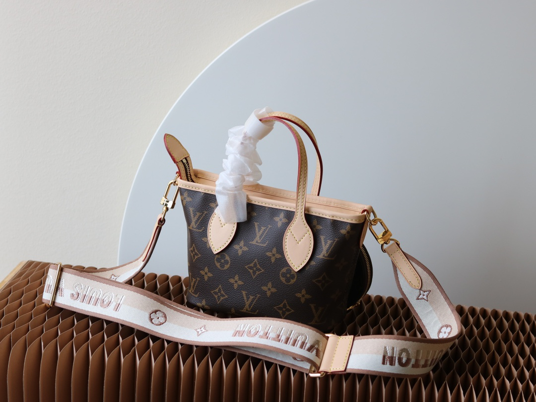 Louis Vuitton Neverfull BB Handbag in Damier Ebene Canvas - Image 3