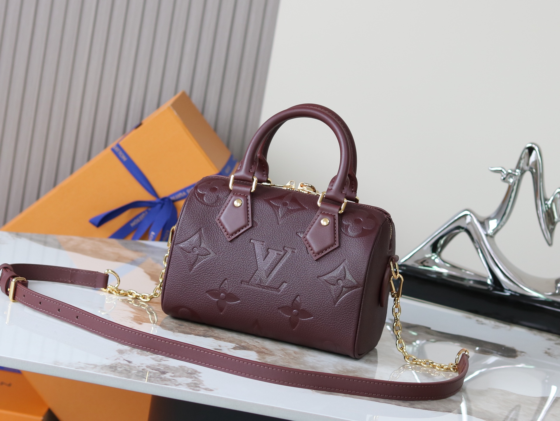 Louis Vuitton Sedy Bandoulière 20 Crossbody Bag in Burgundy Monogram Empreinte Leather - Image 3