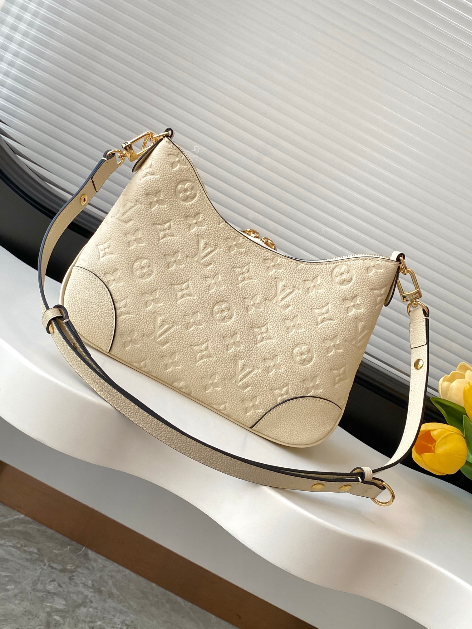 Louis Vuitton Boulogne Shoulder Bag in Monogram Empreinte Leather - Image 3