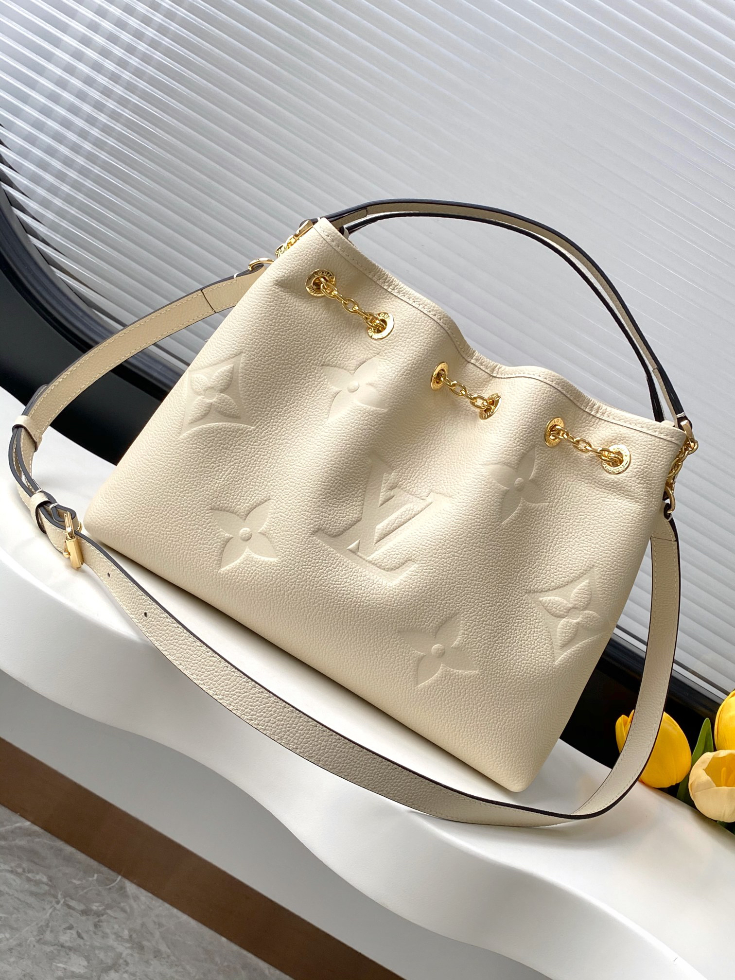 LV Bundle Monogram Empreinte Leather Handbag - Image 3