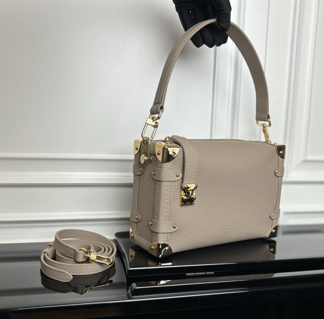 Louis Vuitton Side Trunk MM Handbag in Gray - Image 3