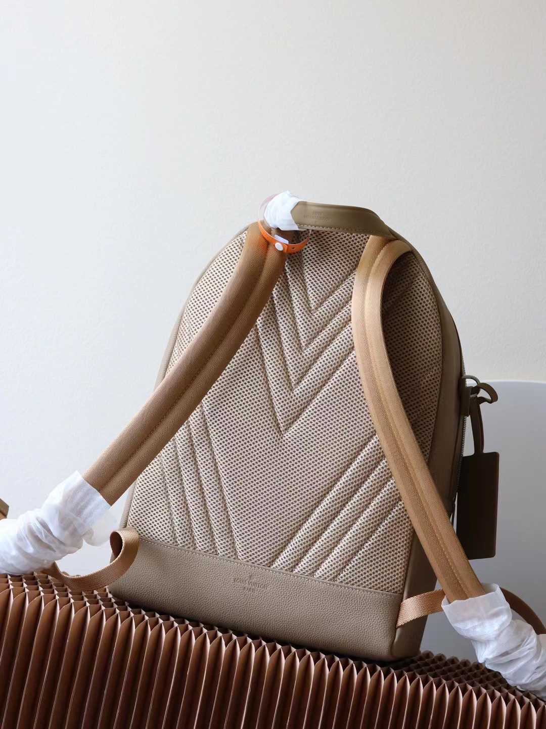Louis Vuitton Takeoff Backpack M23708 in Apricot Cowhide Leather - Image 3