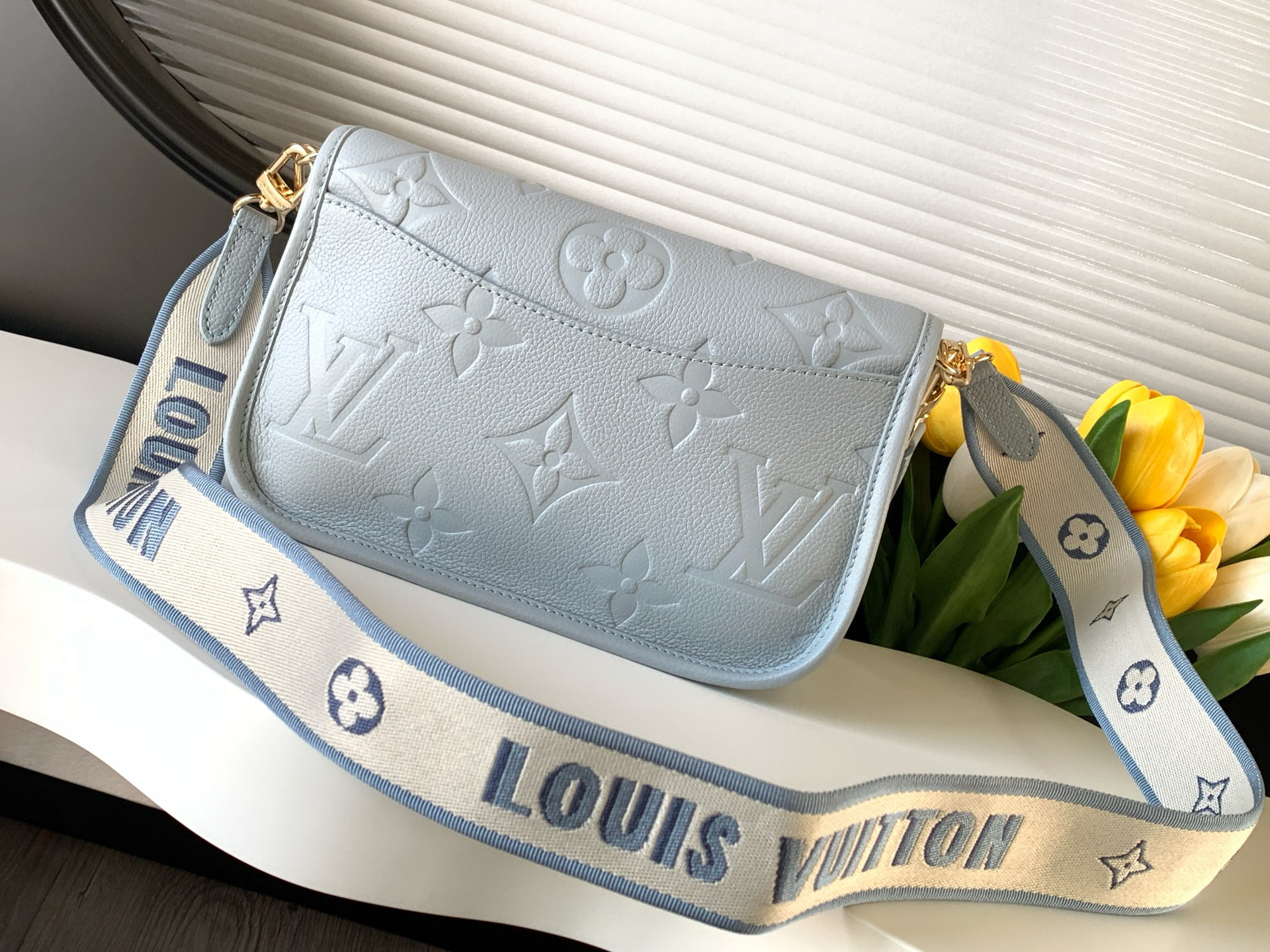 Louis Vuitton Diane Shoulder Bag in Monogram Empreinte Leather - Image 3