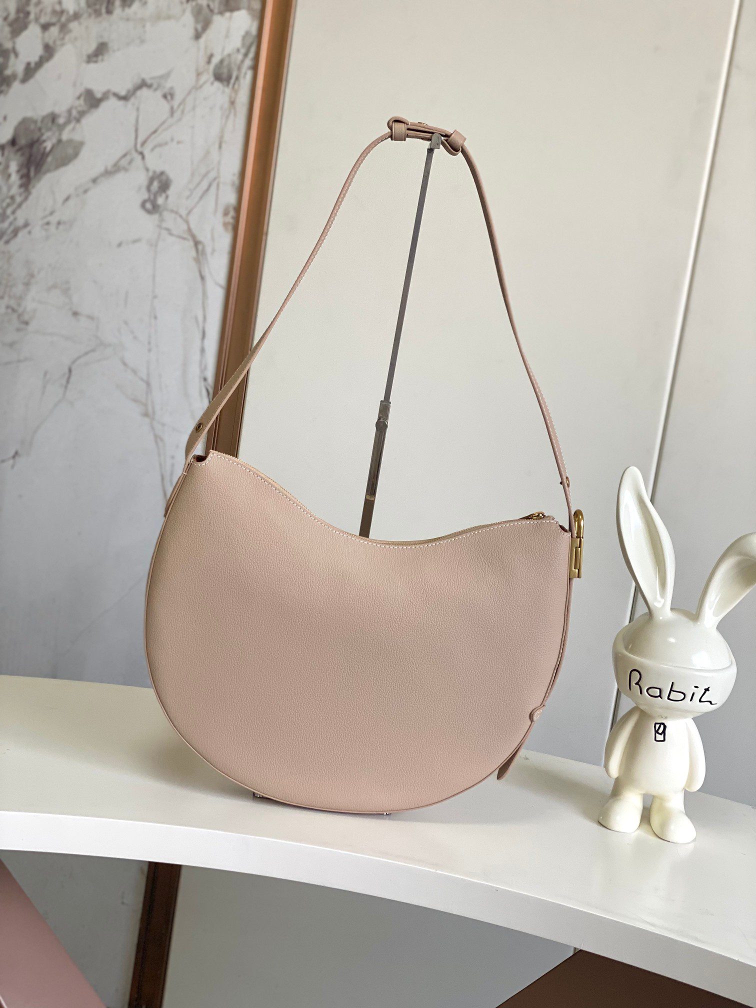 Louis Vuitton Low Key Cookie Medium Handbag - Image 3