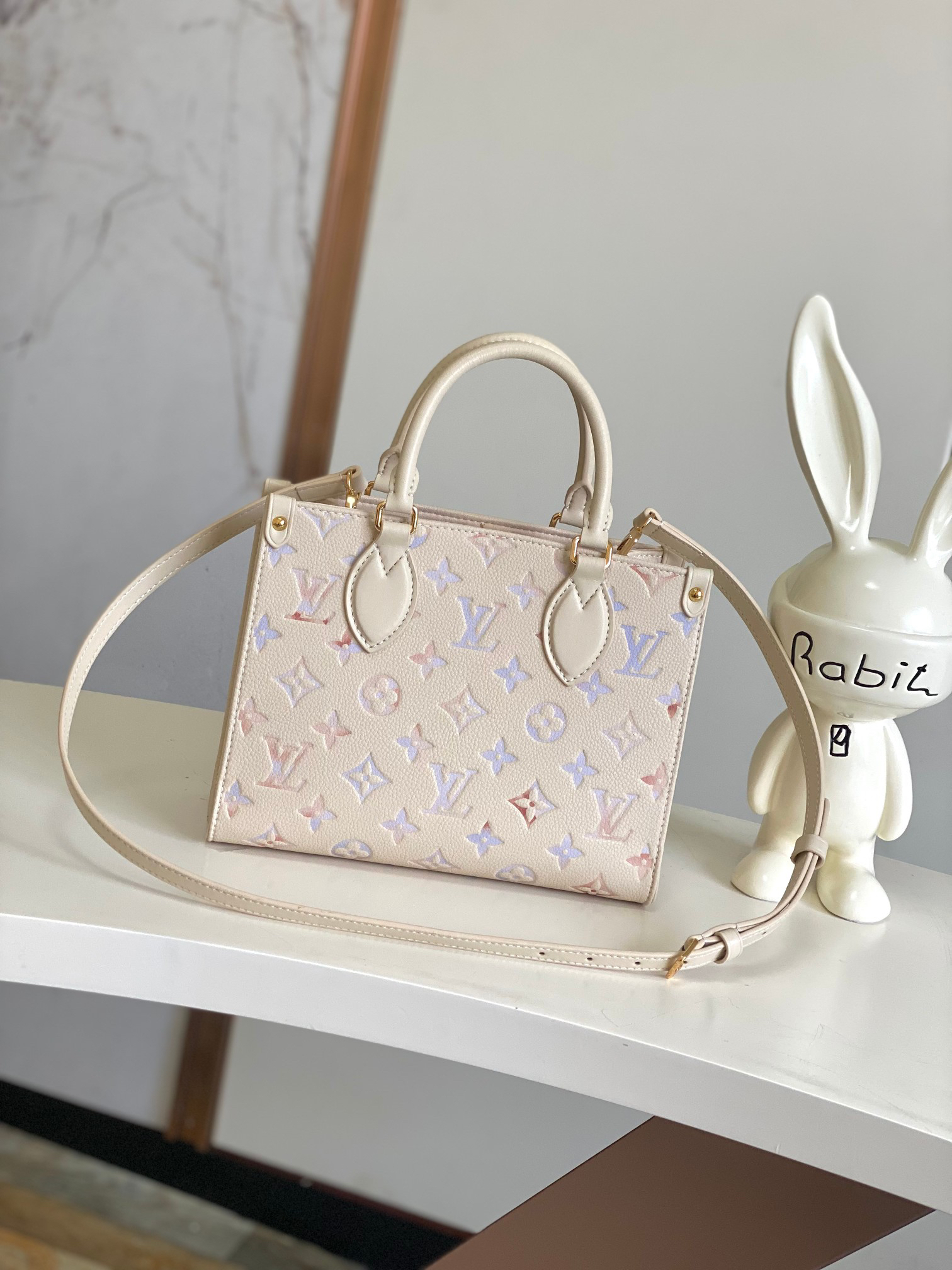 Louis Vuitton OnTheGo PM Handbag in Monogram Empreinte Leather, M25770 - Image 3