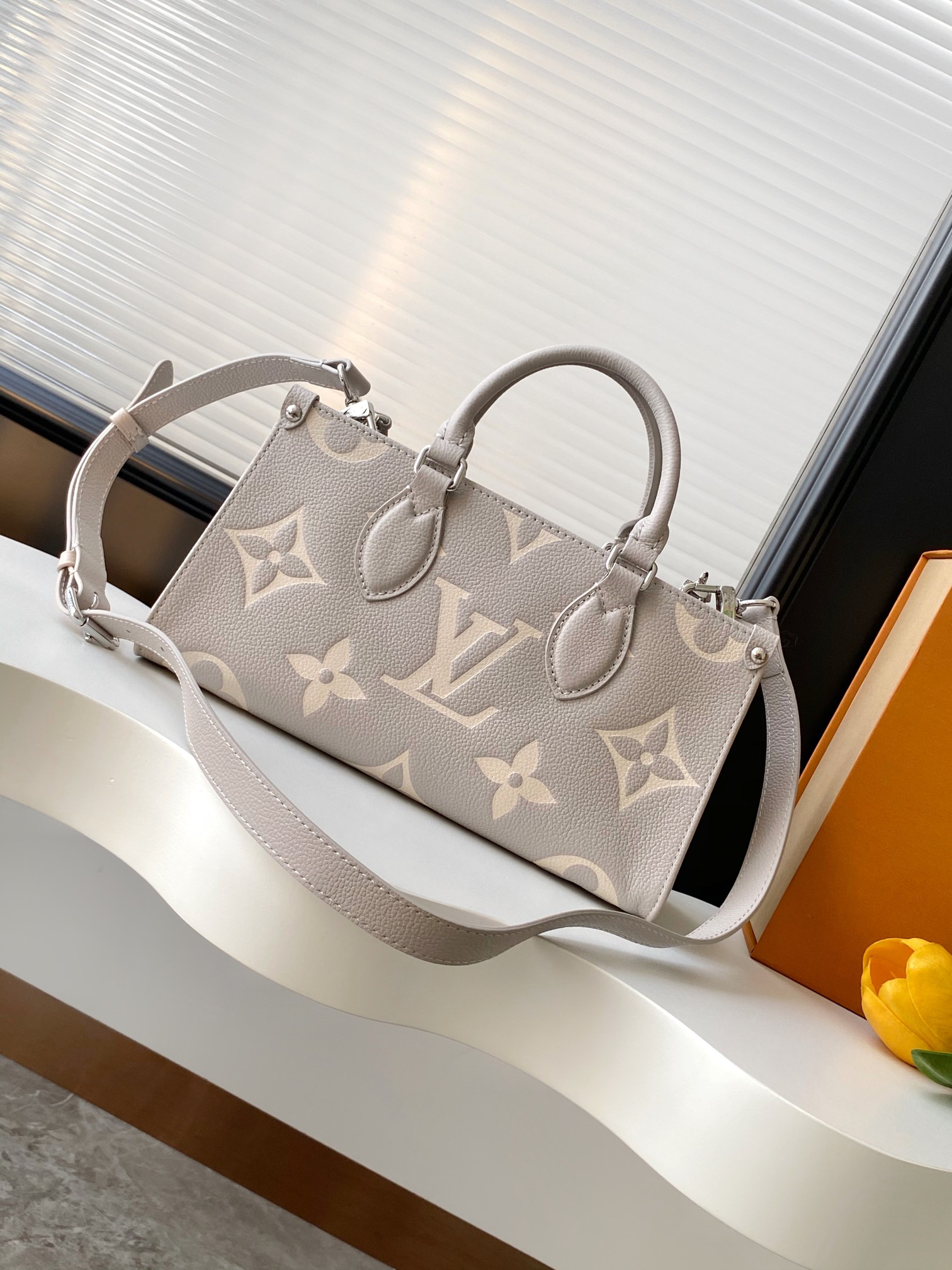 Louis Vuitton OnTheGo Small Giant Monogram Leather Tote Bag - Image 3