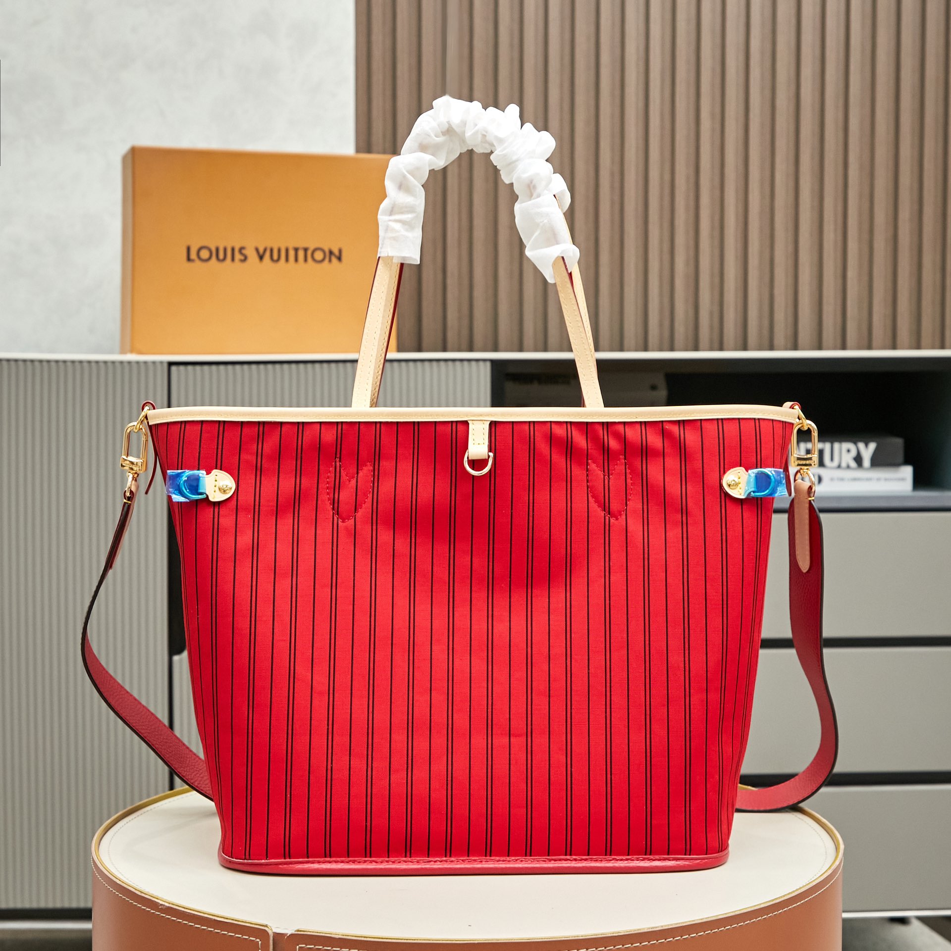 Louis Vuitton Neverfull Bandouliere Inside Out MM Tote Bag - Image 3