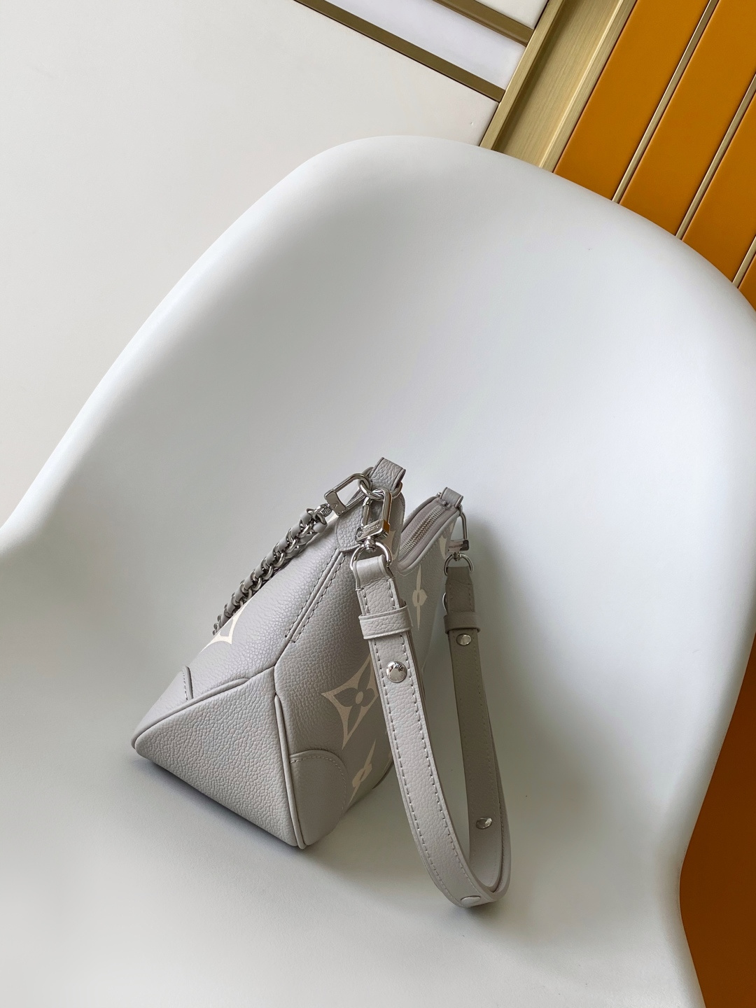 Louis Vuitton Boulogne Handbag in Monogram Empreinte Leather - Image 3