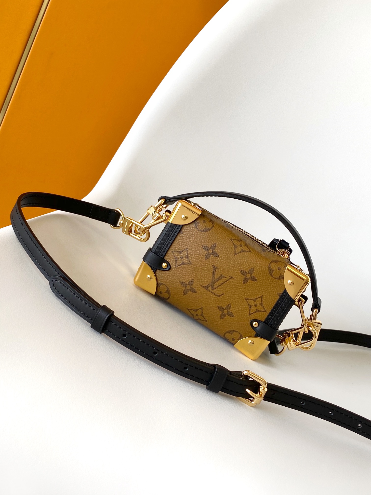Louis Vuitton Pico Side Trunk Bag - Image 3