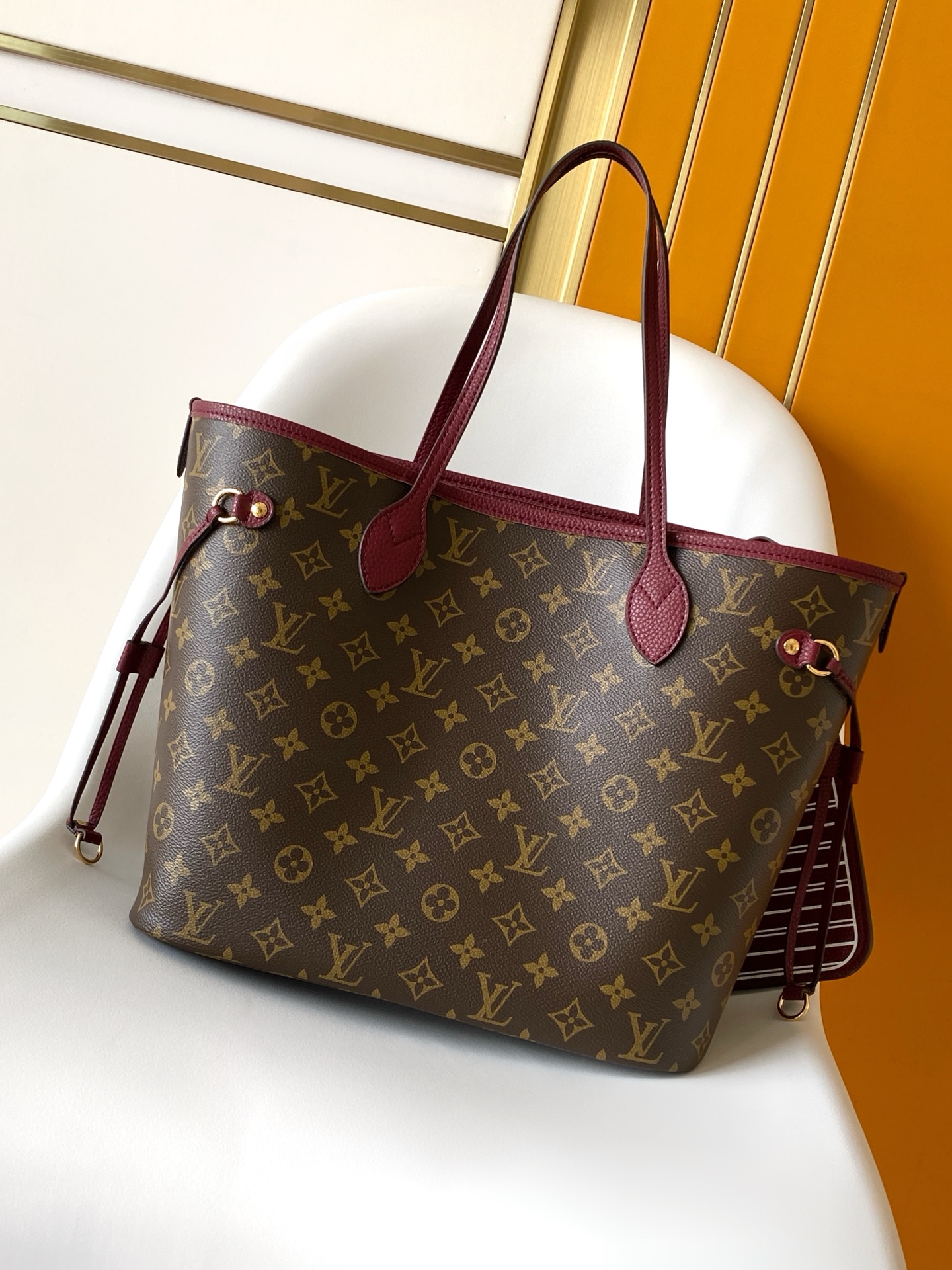 Louis Vuitton Neverfull Bandoulière Inside Out BB Reversible Tote Bag - Image 3