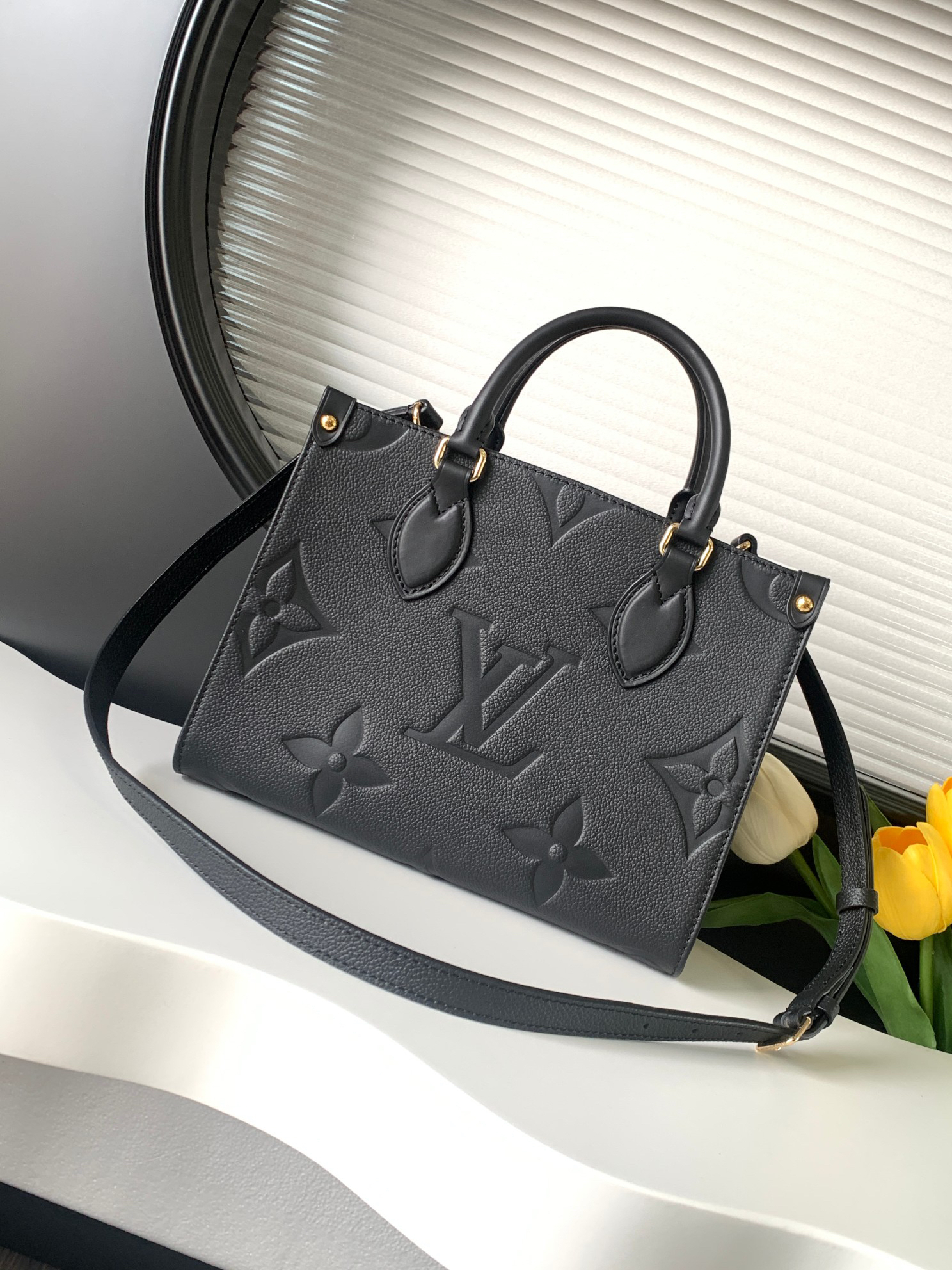 Louis Vuitton OnTheGo Small Tote Bag in Monogram Leather - Image 3