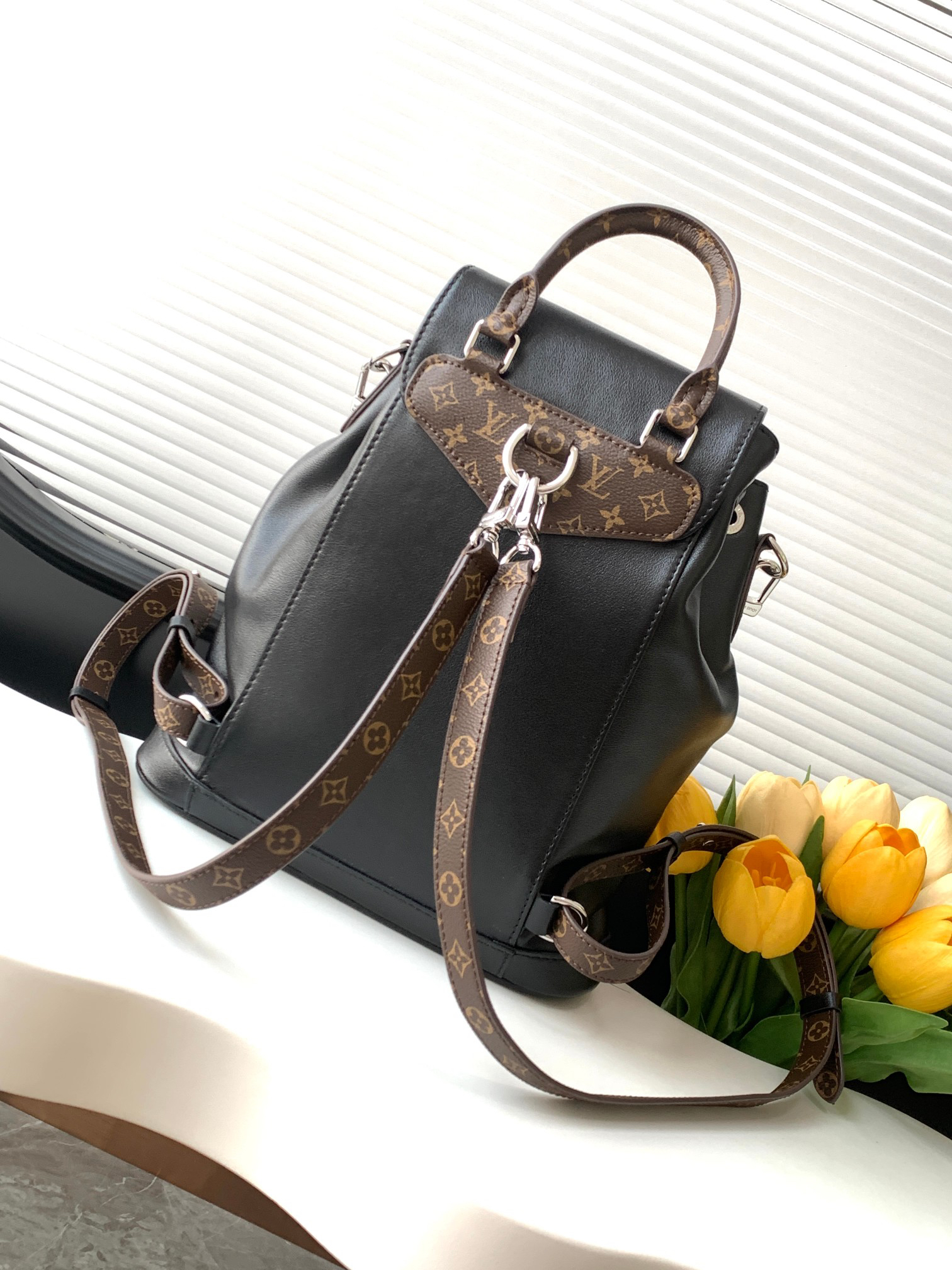 Louis Vuitton Montsouris Small Backpack M12587 - Image 3