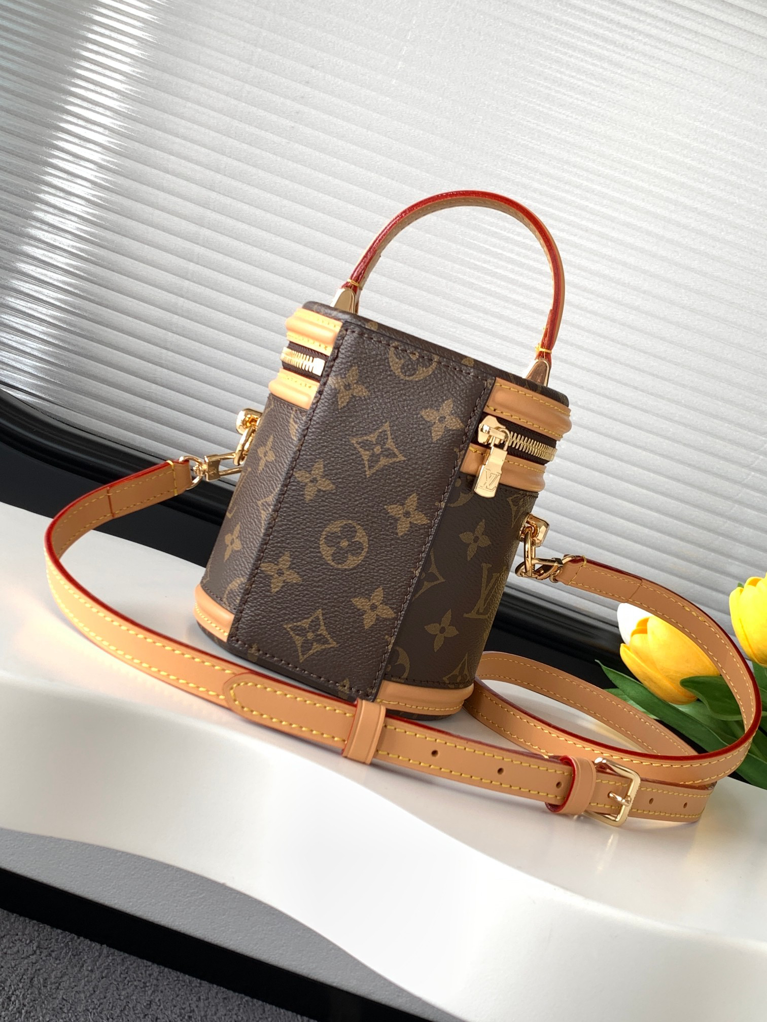 Louis Vuitton Nano Cannes Handbag M82952 - Image 3