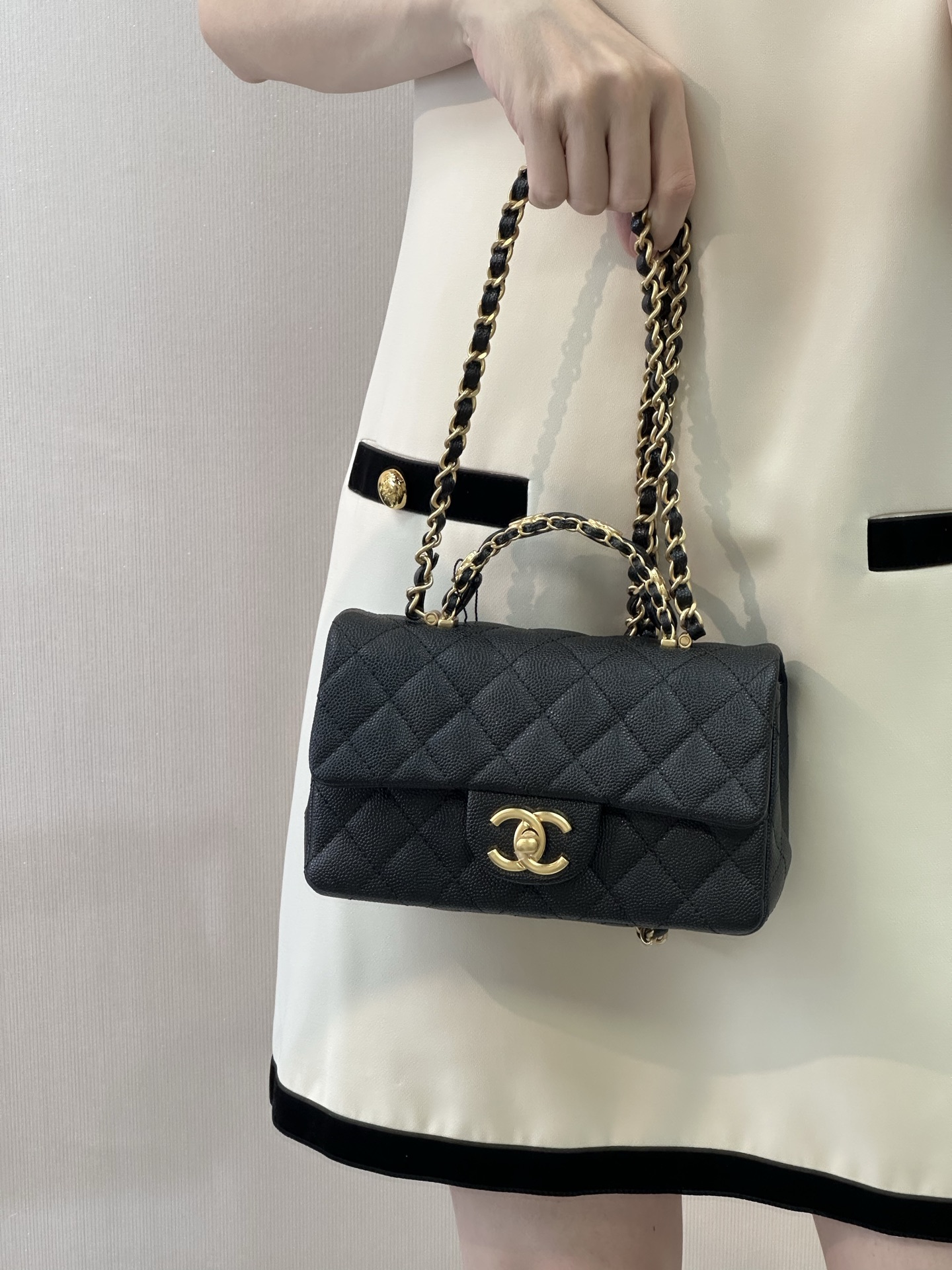 Chanel 24B Lambskin Mini Flap Bag - Image 3