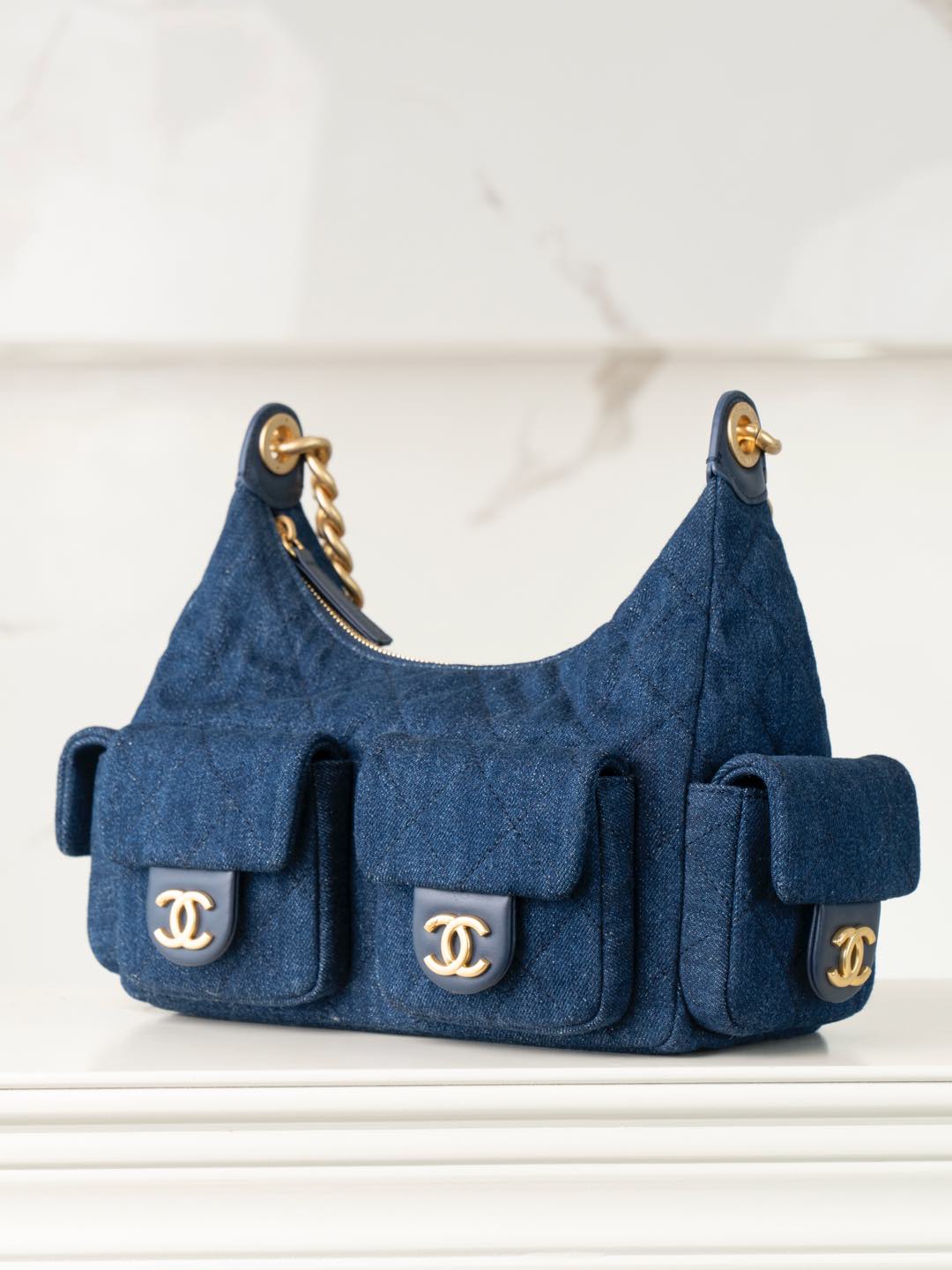 Chanel 25C Denim Hobo Shoulder Bag - Image 3