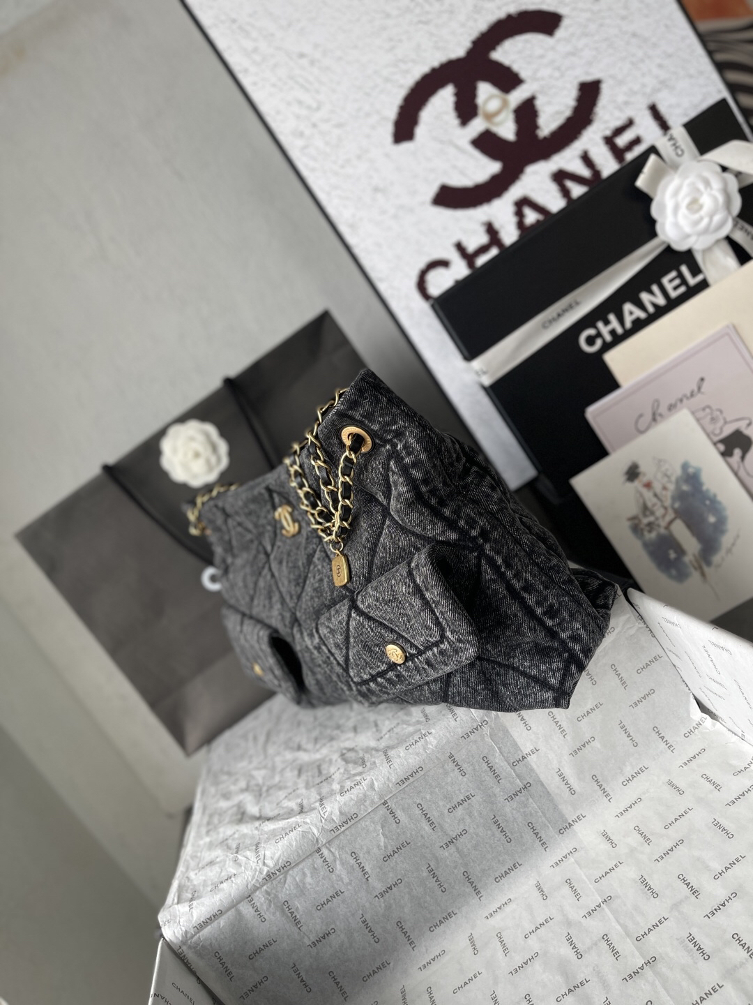 Chanel AS5740 Denim Shopping Tote Bag - Image 3