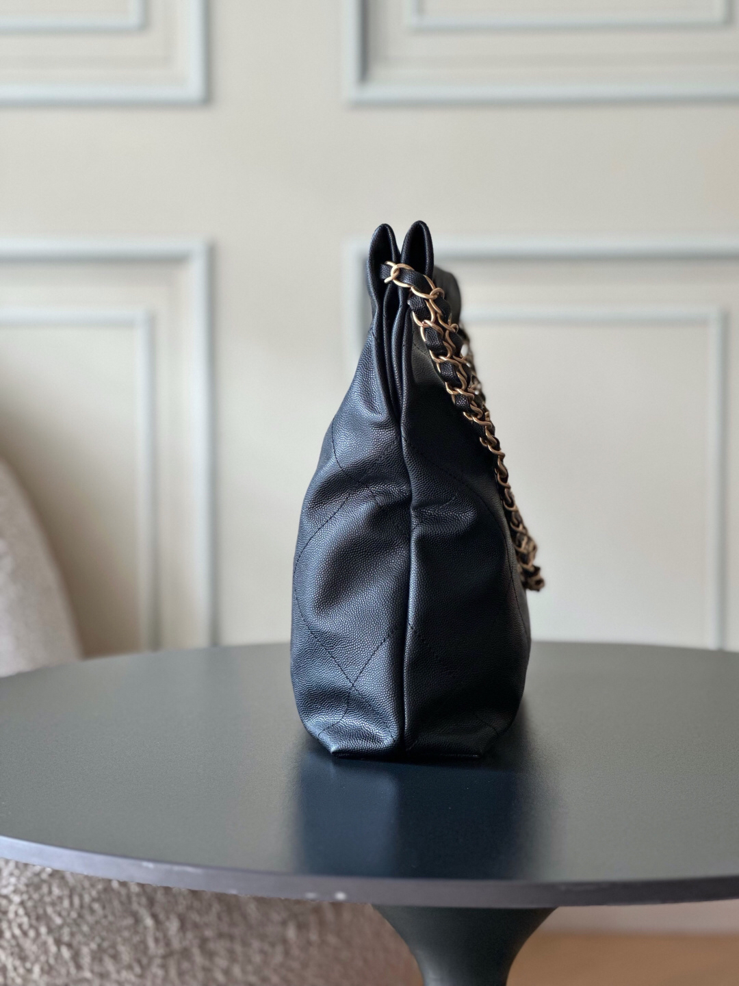 Chanel Shoulder Bag in Waxed Leather and Calfskin - Image 3