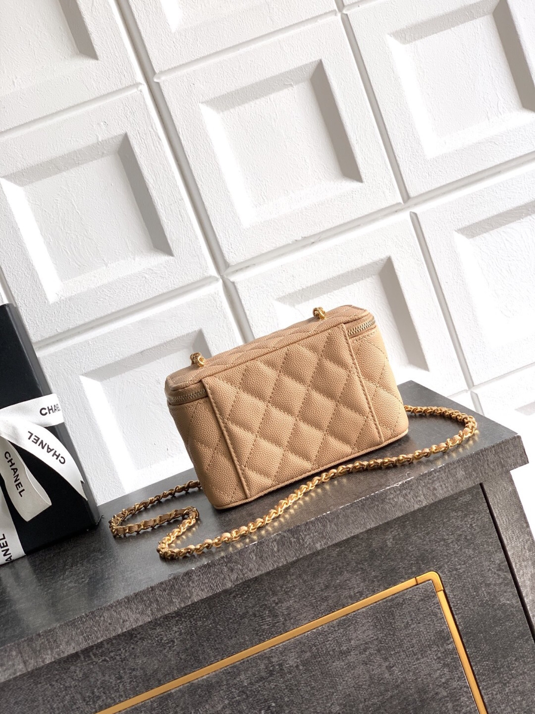 CHANEL 26C Chain Crossbody Box Bag - Image 3