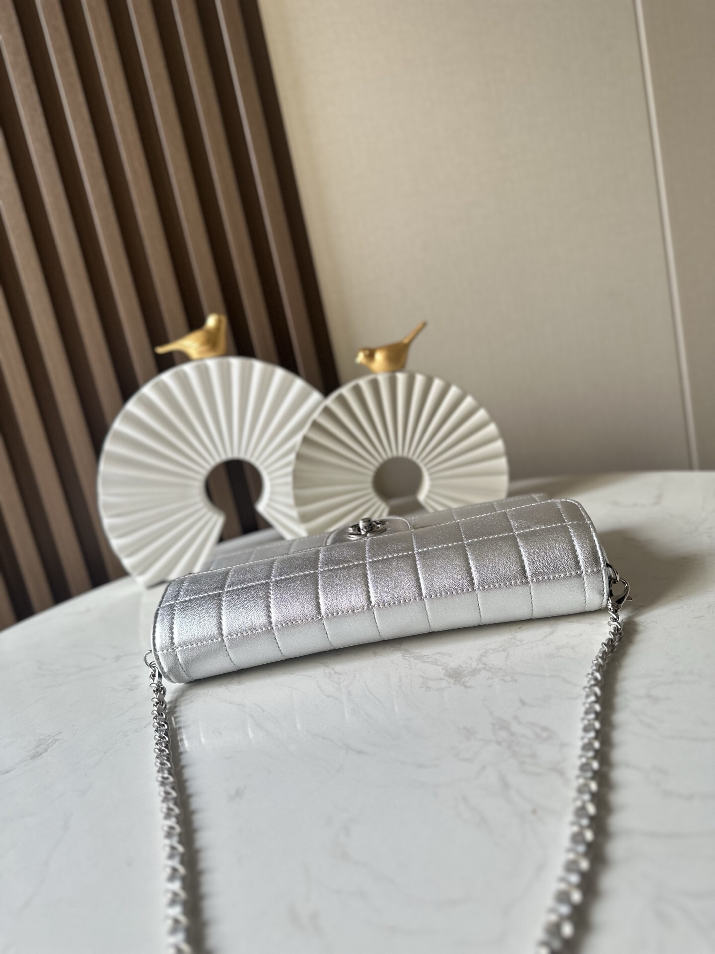 Chanel Vintage Lambskin Quilted Underarm Shoulder Bag - Image 3