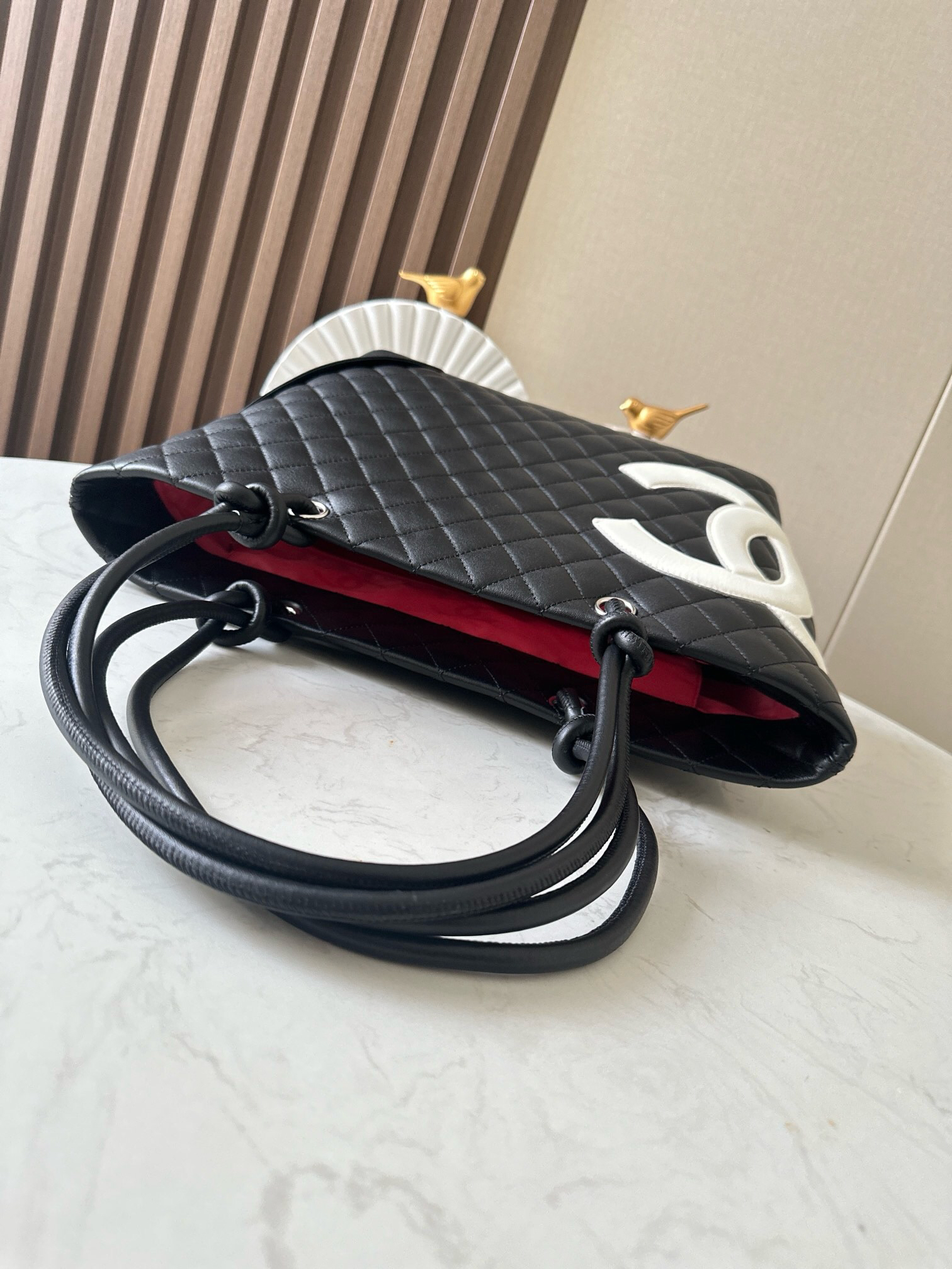 Chanel Black and White Calfskin Large Tote Bag - Image 3