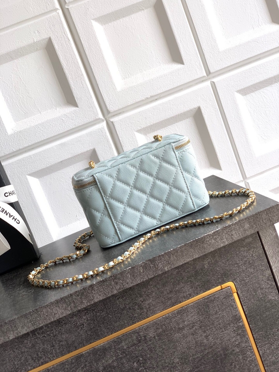 Chanel 26C Chain Crossbody Box Bag AP5039 - Image 3