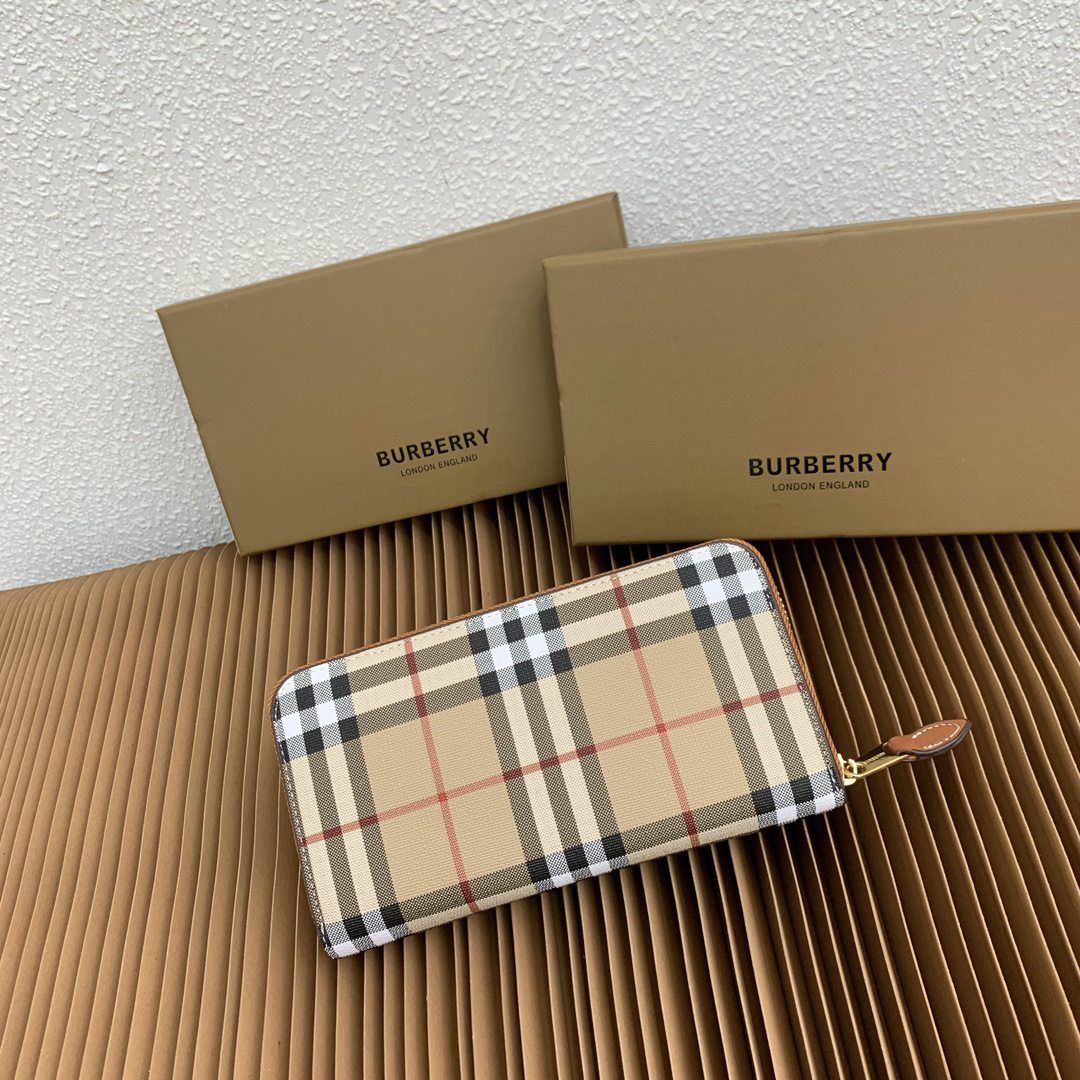 Burberry Check-Pattern Full-Zip Wallet - Image 3