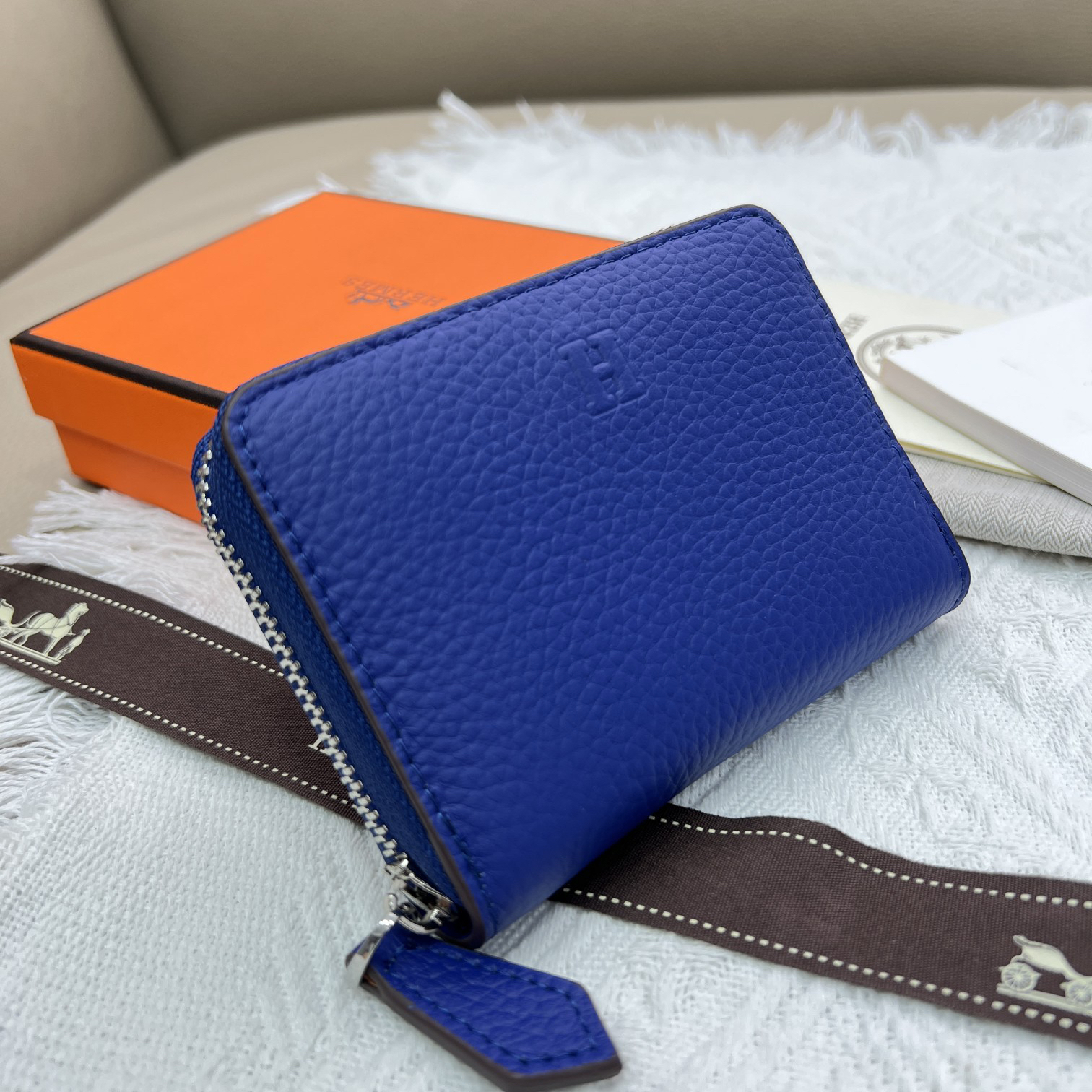 Hermes Constance Litchi-Grain Leather Wallet - Image 3