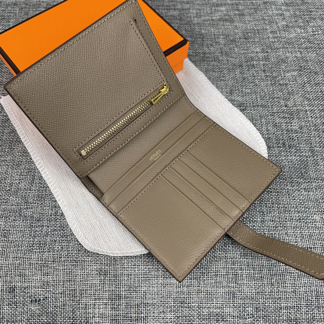 Hermes Solid Color Vertical Leather Wallet - Image 3