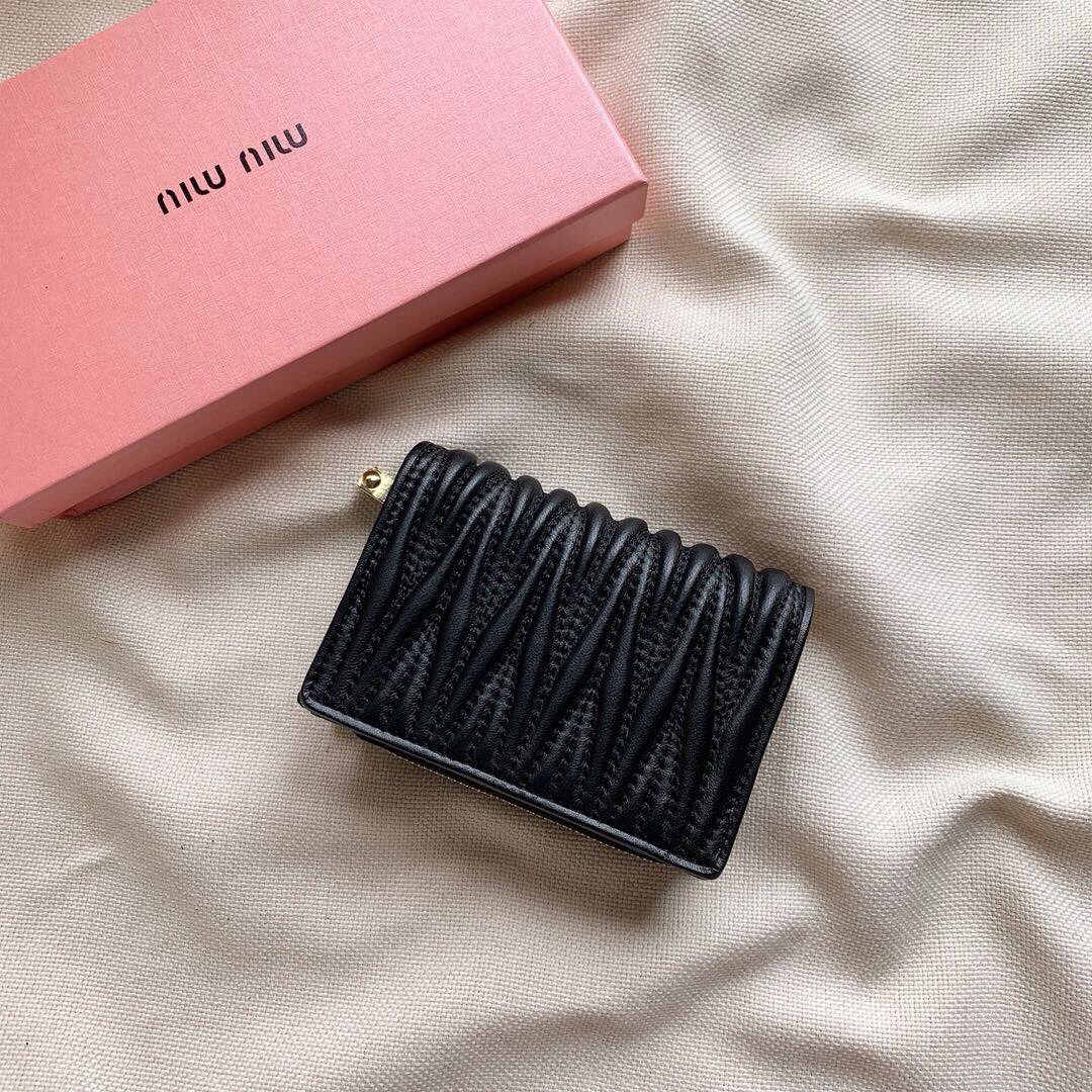Miu Miu 5196 Lambskin Multifunction Wallet - Image 3