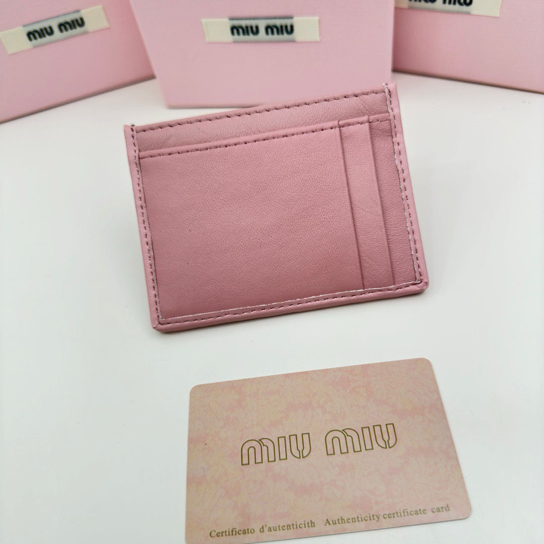 Miu Miu 3514 Leather Bag - Image 3