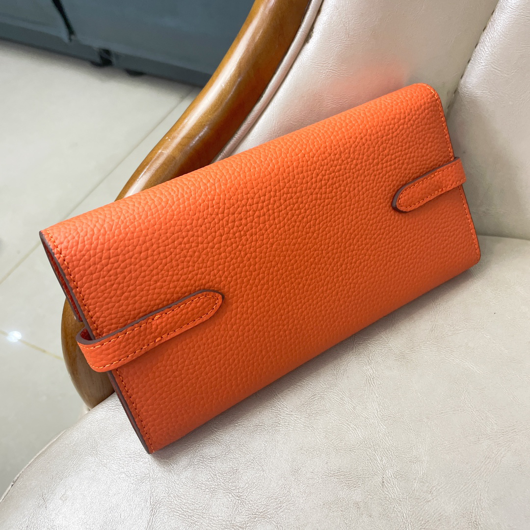 Hermes Kelly Long Wallet in Togo Calfskin - Image 3
