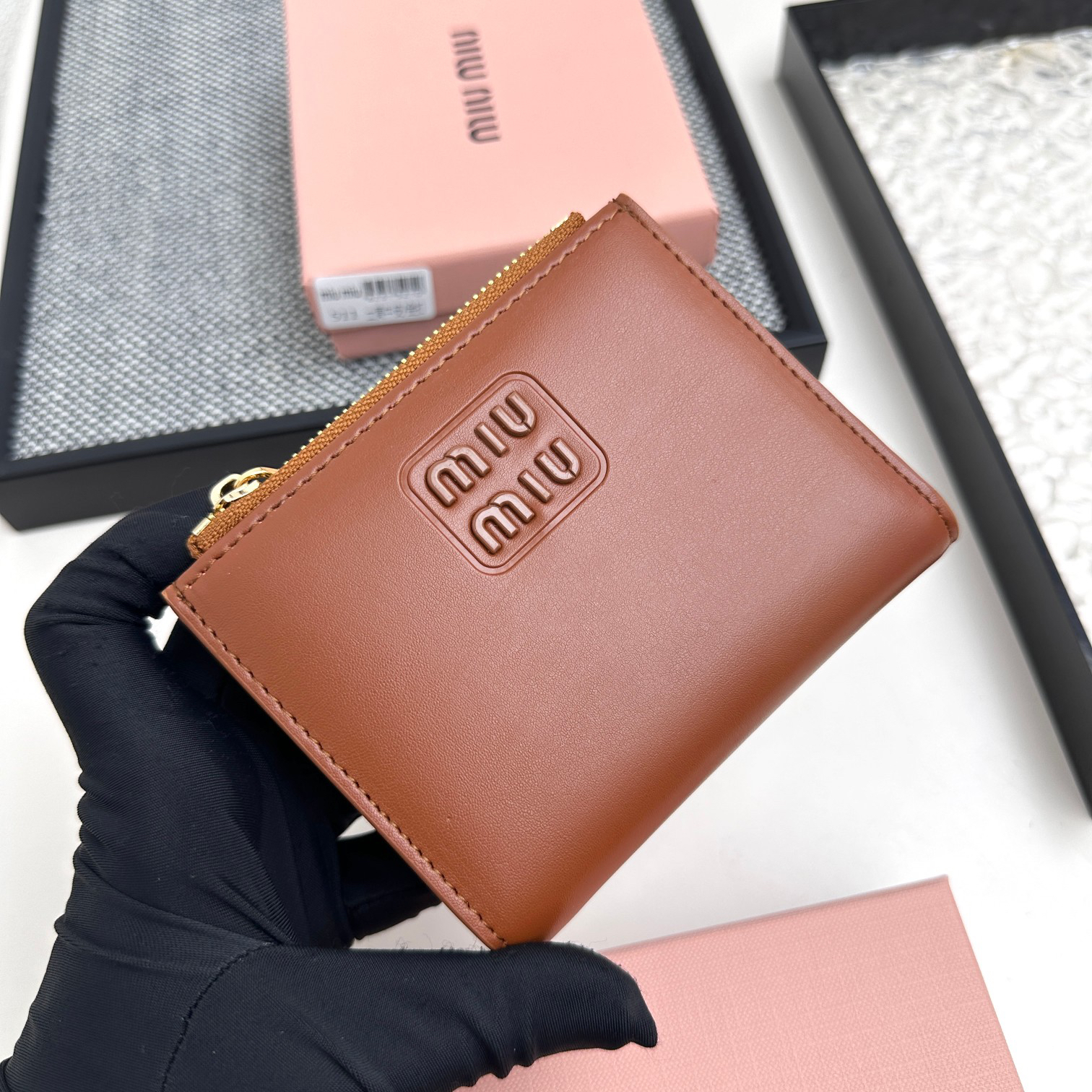 Miu Miu Leather Bifold Wallet - Image 3