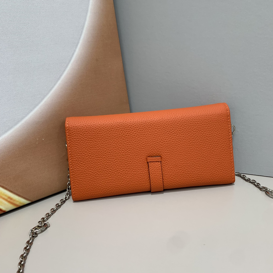 Hermes Women's Togo Leather Chain Shoulder Bag - Image 3