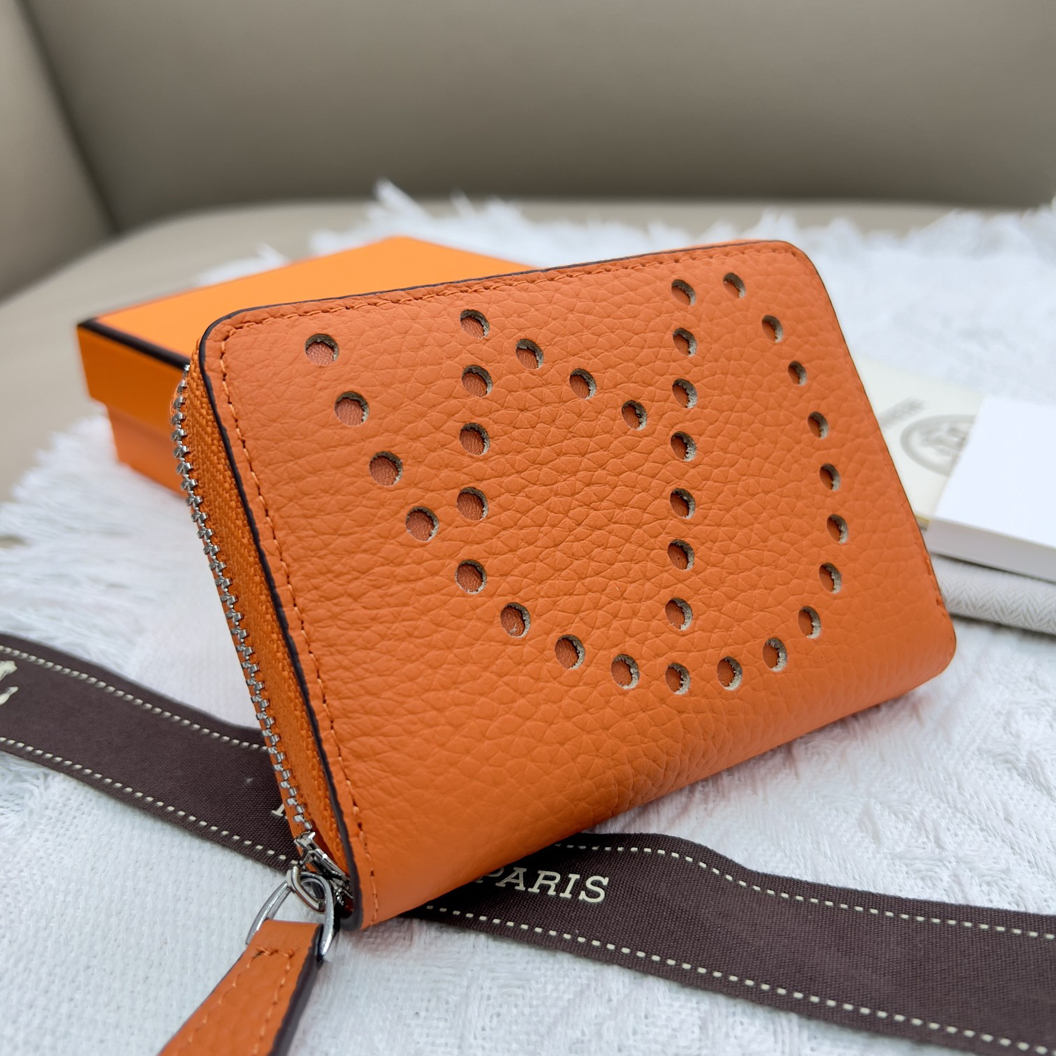 Hermes Constance Wallet in Togo Calfskin - Image 3