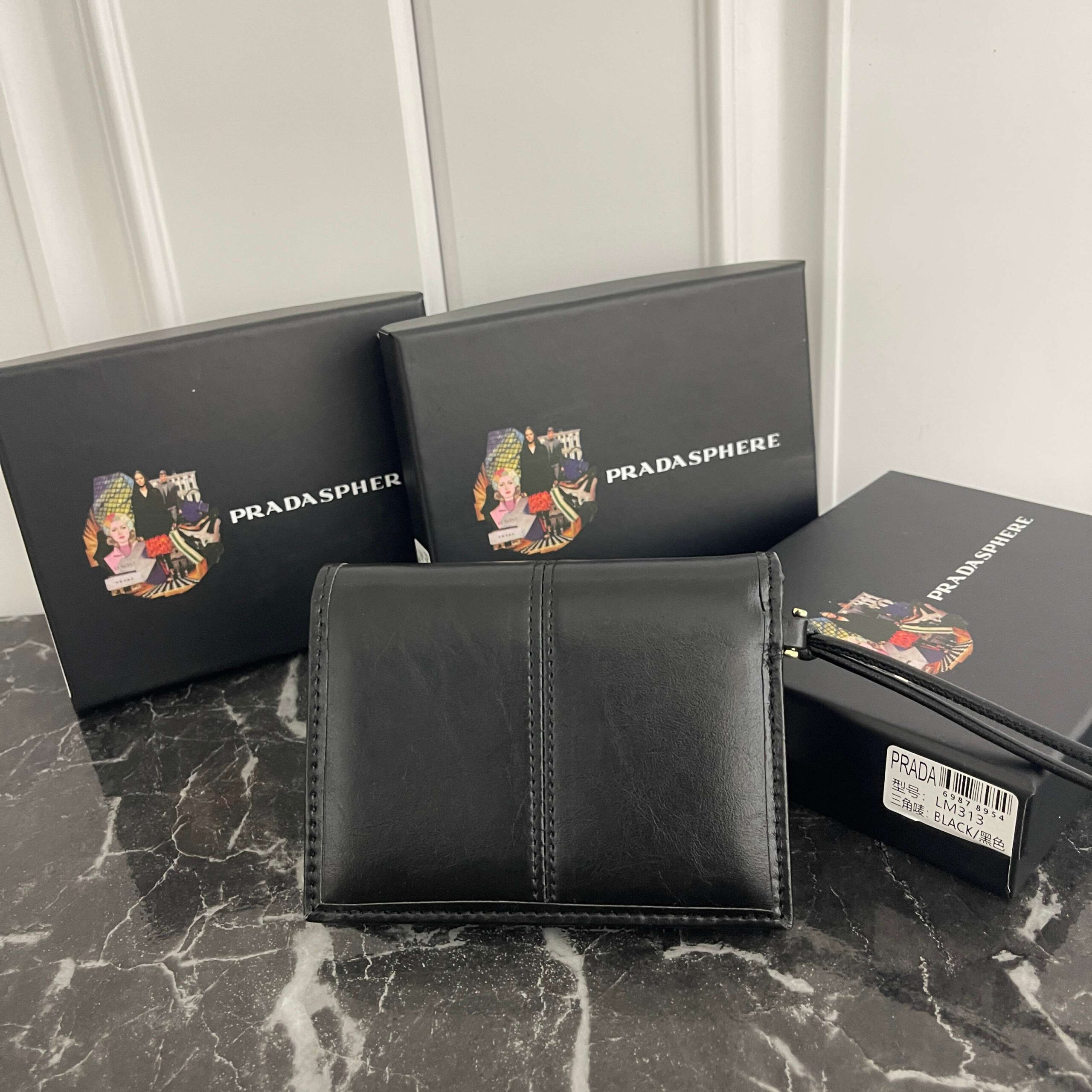 Prada Small Leather Wallet with Enamel Triangle Logo - Image 3