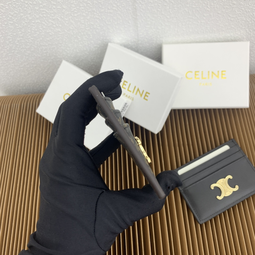 Triomphe Canvas Card Holder - Image 3