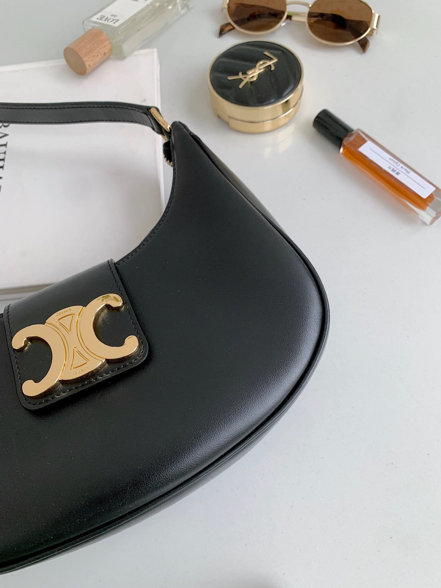 Celine Ava Triomphe Smooth Calfskin Shoulder Bag - Image 3