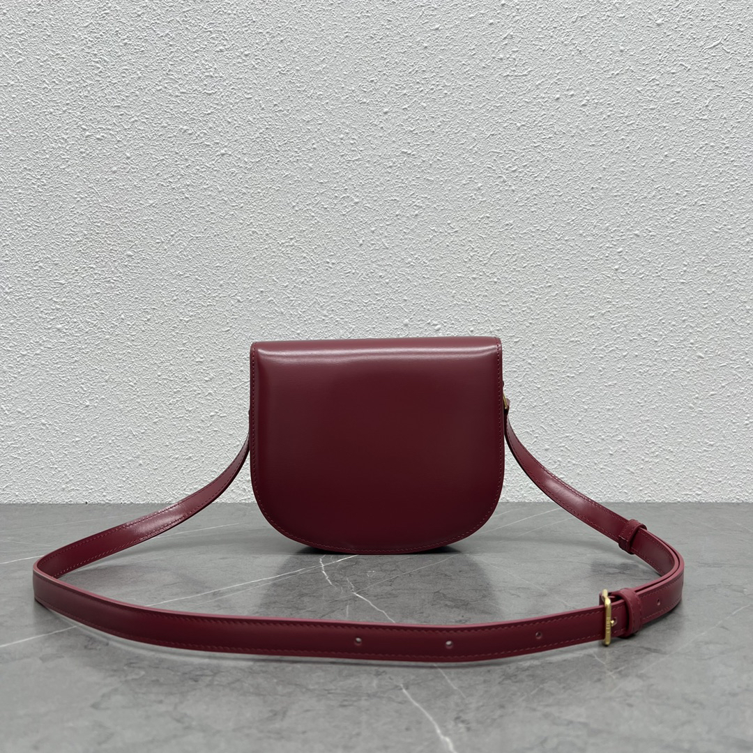 CE Saddle Crossbody Bag - Image 3