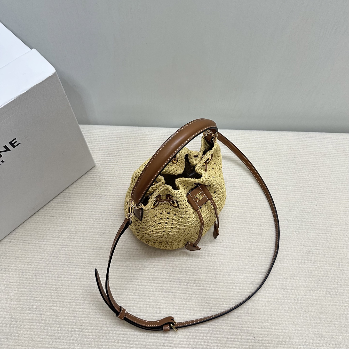 CELINE Teen Clara Woven Bag - Image 4