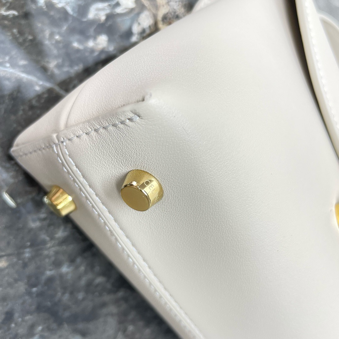 TEEN NINO Textured Leather Shoulder Crossbody Bag - Image 4
