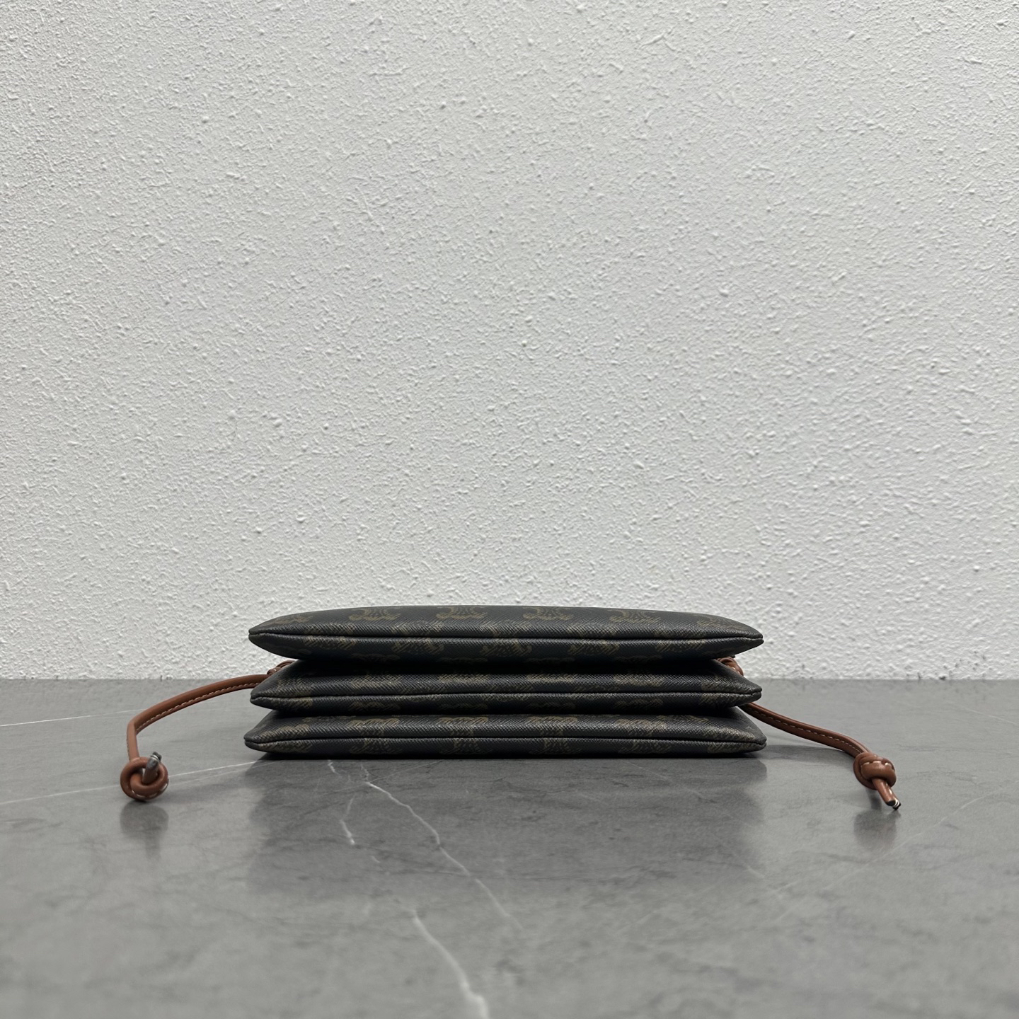 CELINE Trio Leather Crossbody Bag - Image 4