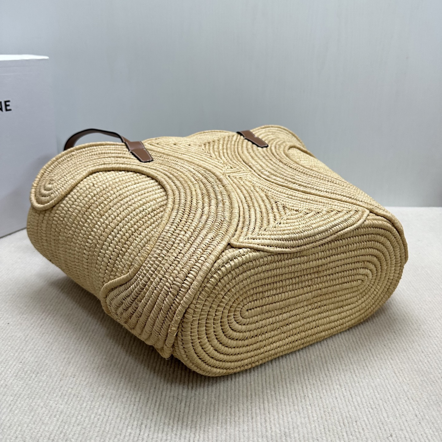 CELINE Medium Natural Fiber and Calfskin Woven Triomphe Handbag - Image 4