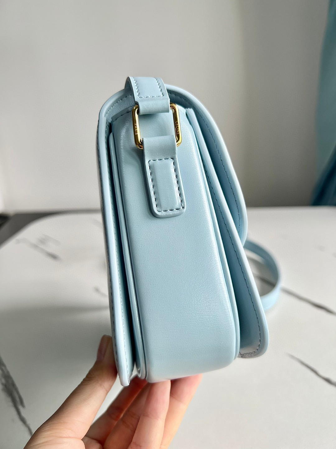TRIOME Teen Triumph Gate Crossbody Bag - Image 4