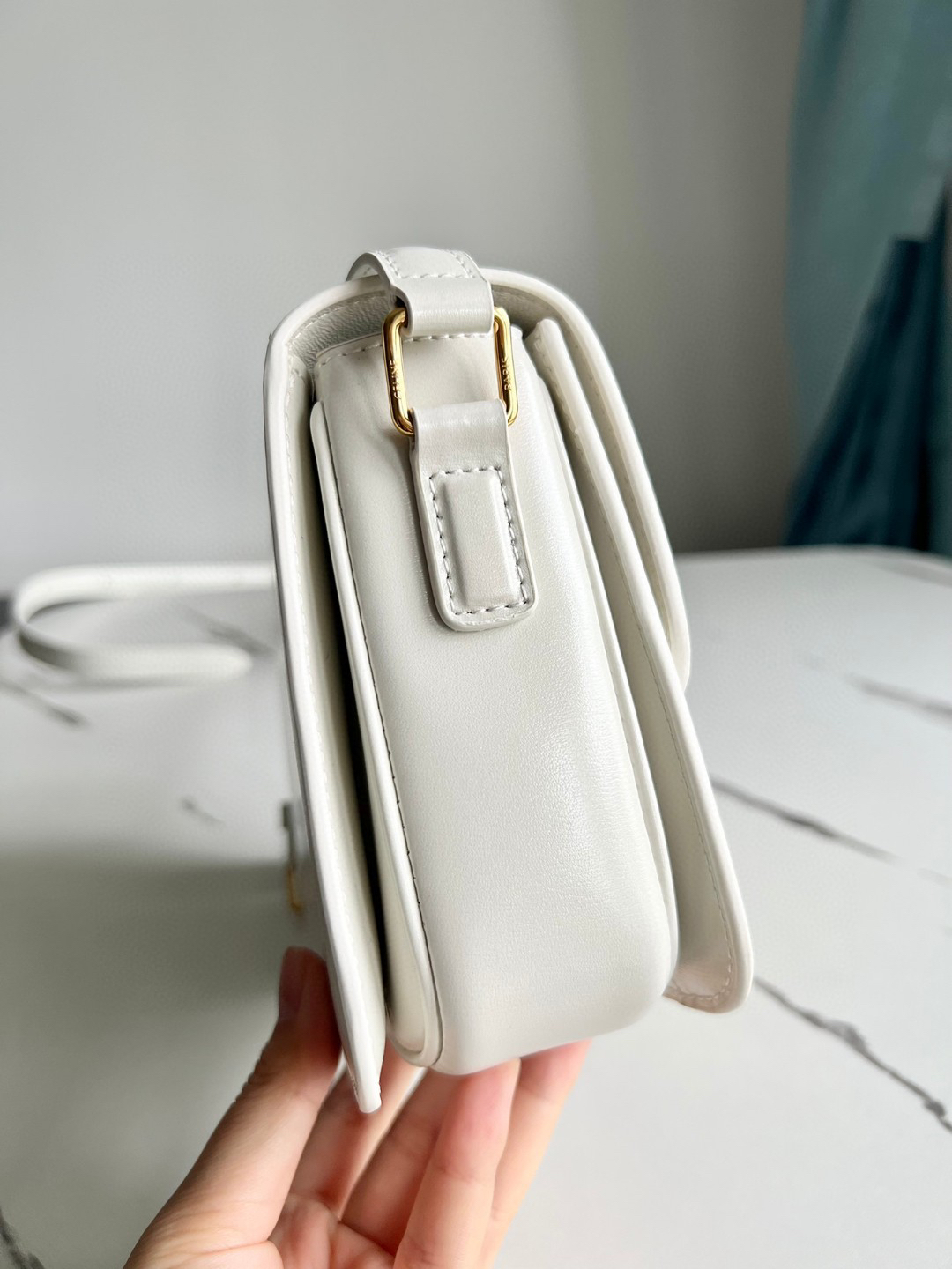 TRIOME Teen Small Leather Crossbody Bag - Image 4