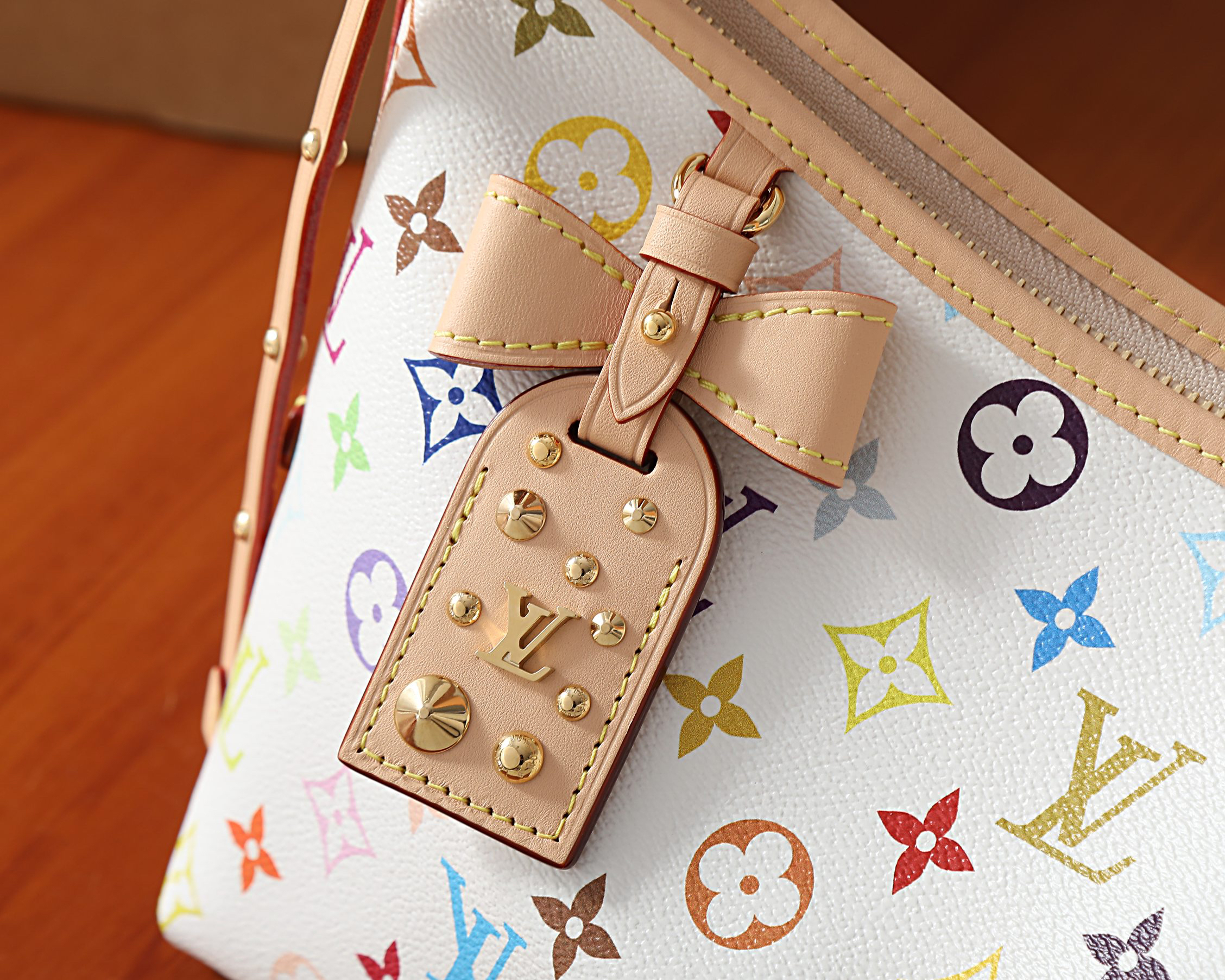 Carryall East West Monogram Canvas Shoulder Bag - Image 4